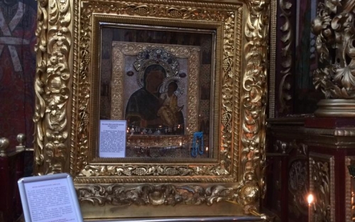 Чирская икона Божьей Матери в Троицком соборе Пскова